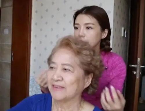 娱乐吃瓜酱老奶奶视频